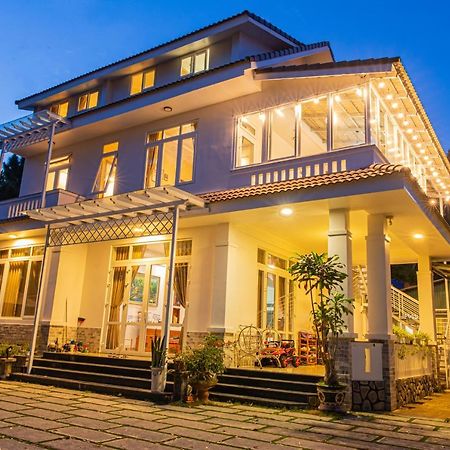 Caly Homestay Da Lat Esterno foto