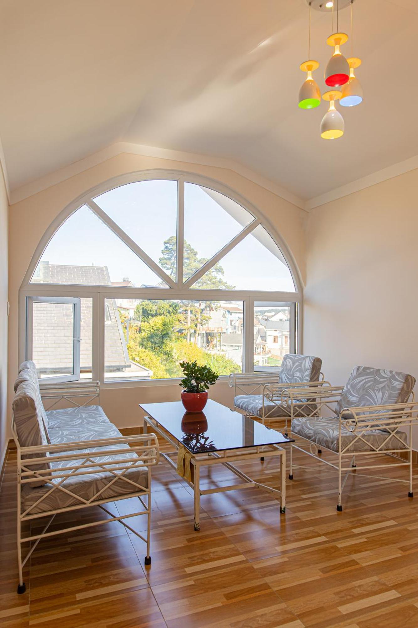 Caly Homestay Da Lat Esterno foto