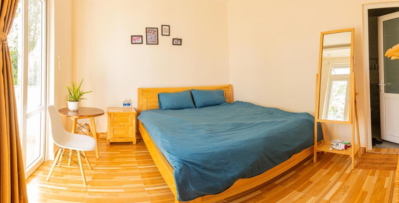 Caly Homestay Da Lat Esterno foto