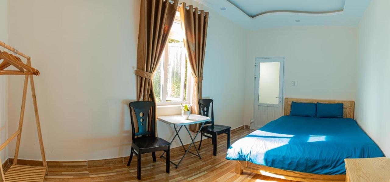 Caly Homestay Da Lat Esterno foto