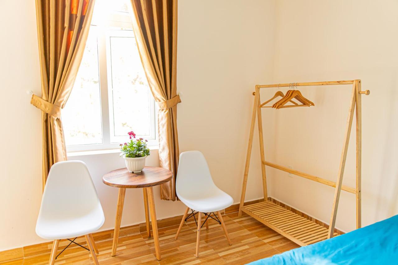 Caly Homestay Da Lat Esterno foto
