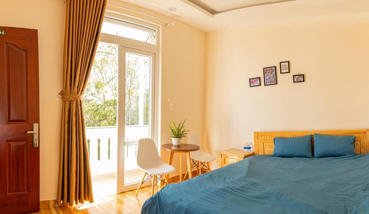 Caly Homestay Da Lat Esterno foto