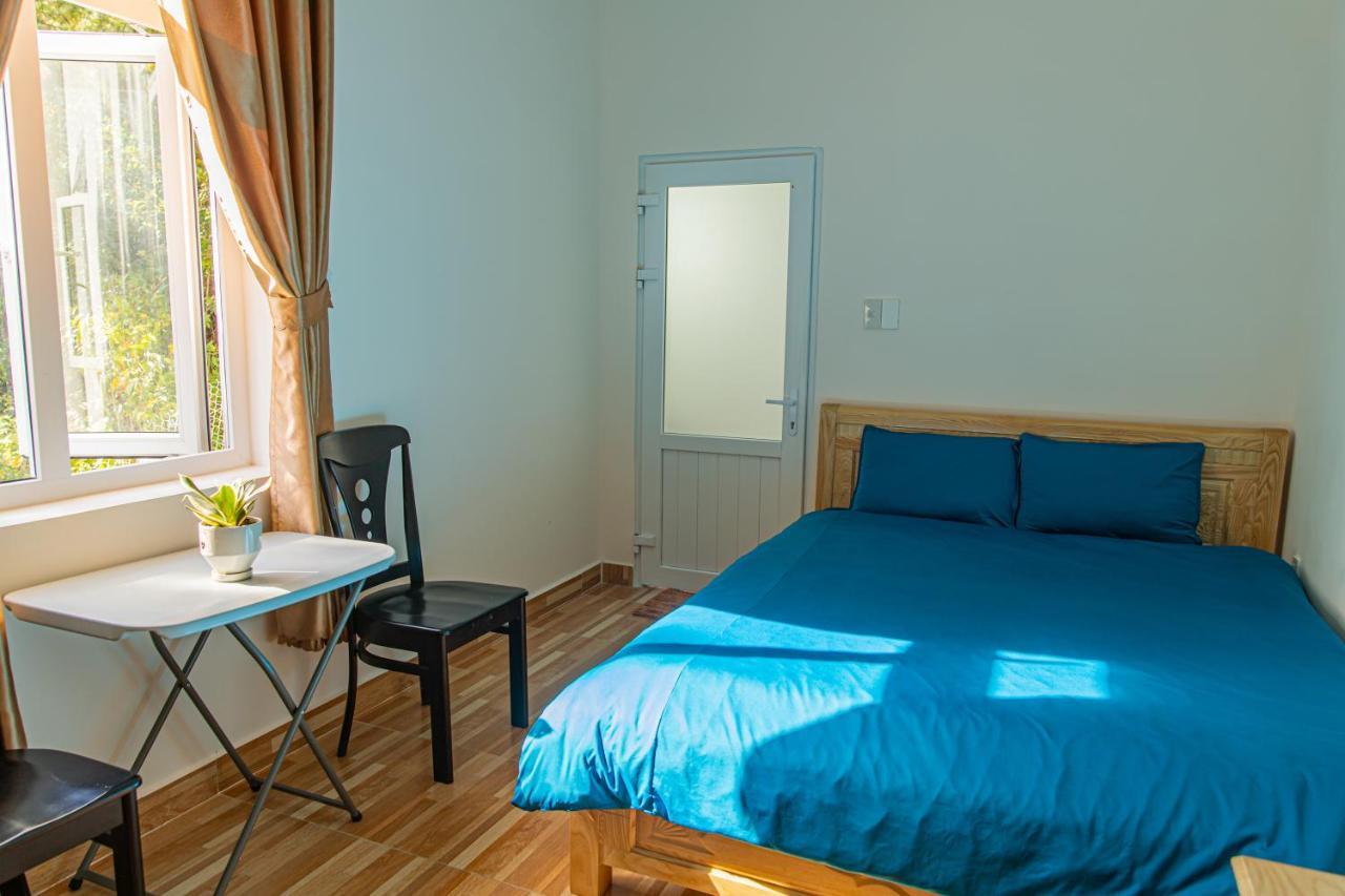 Caly Homestay Da Lat Esterno foto